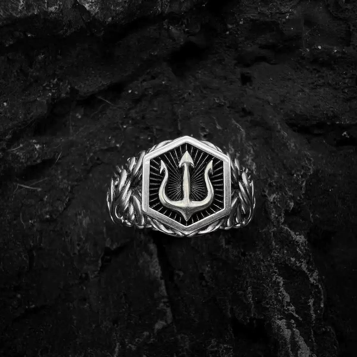 Trident Crest Ring | Vintage Signet Ring